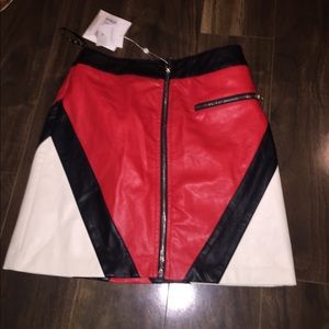 Red color block pleather skirt
